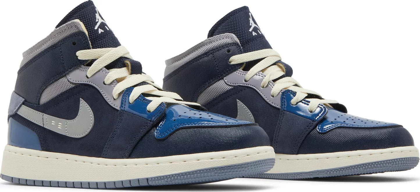 Jordan 1 Mid se Inside out "Obsidion"