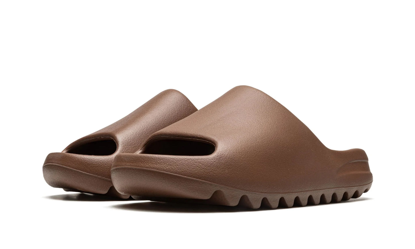 Adidas Yeezy "Flax"