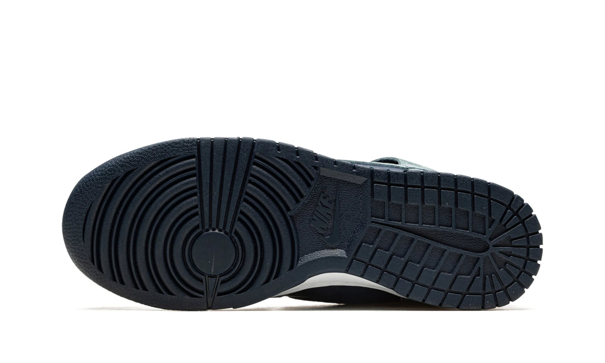 Nike Dunk Hi Retro PRM
